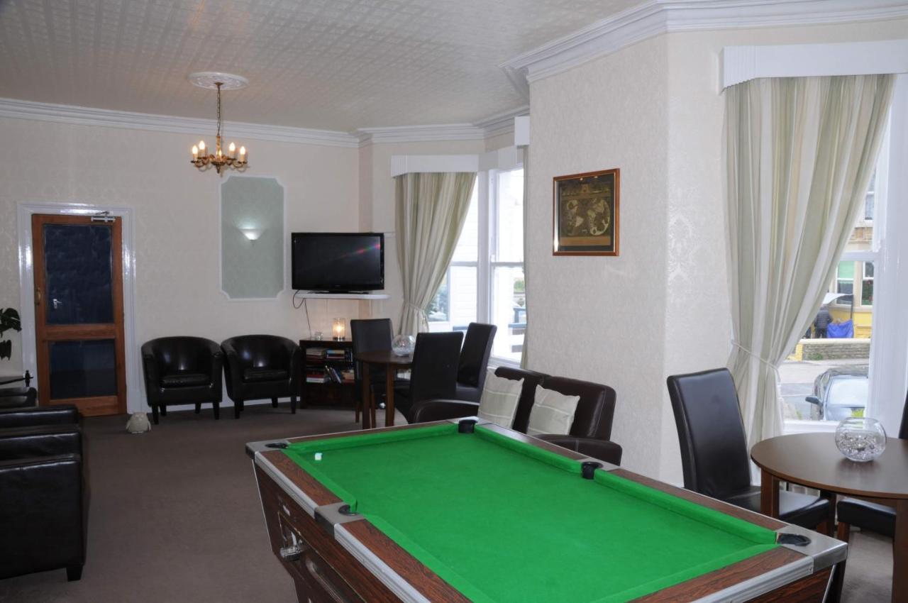 The Sea Crest Hotel มอร์คัมบ์ ภายนอก รูปภาพ